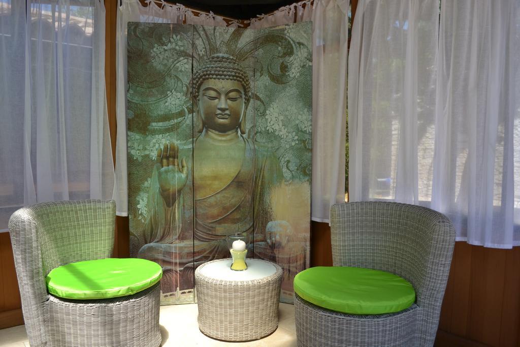 Le Refuge Bed & Breakfast Mornas Bagian luar foto