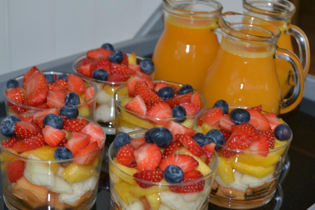 Le Refuge Bed & Breakfast Mornas Bagian luar foto